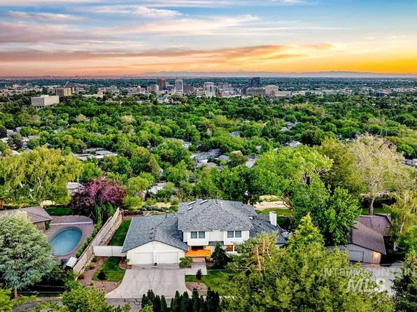 405 W Summit Ridge Rd, Boise, ID 83702