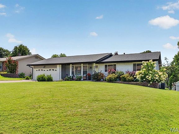 3rd image of 2674 Lido Ln
