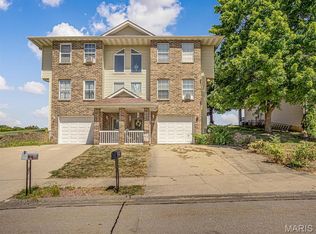 204 Empson Dr, Valmeyer, IL 62295