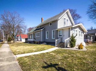 402 E Walnut St, Nappanee, IN 46550