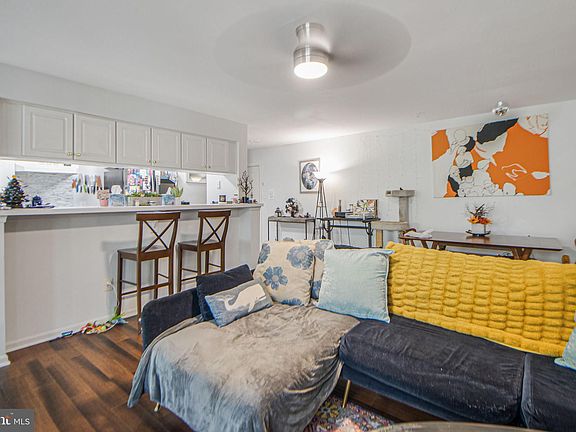5th image of 13103 Briarcliff Ter #101006