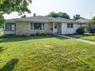 721 Beaver St, Beaver Dam, WI 53916