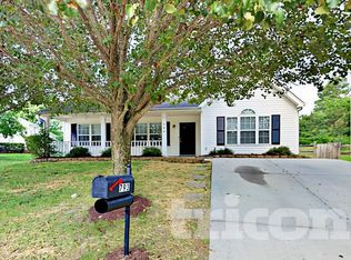 793 Sir Raleigh Dr, Concord, NC 28025