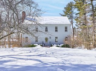 26 Sutton Pl, North Andover, MA 01845