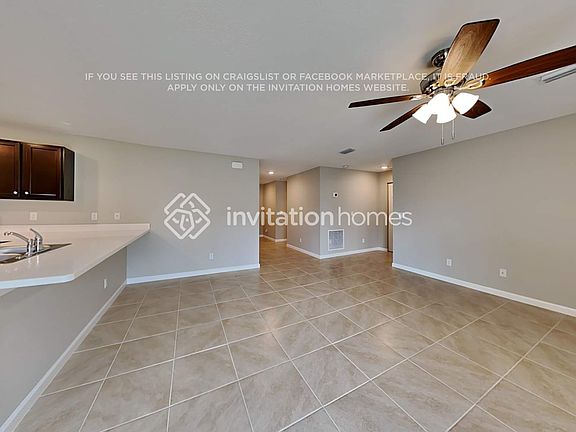 5th image of 242 SW Oakridge Dr