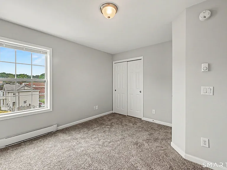 149 S Main St #D — Photo 25