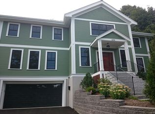 604 Newton St, Brookline, MA 02467