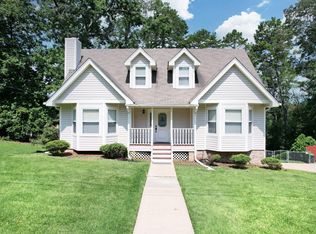 1915 Port Royal Dr, Soddy Daisy, TN 37379