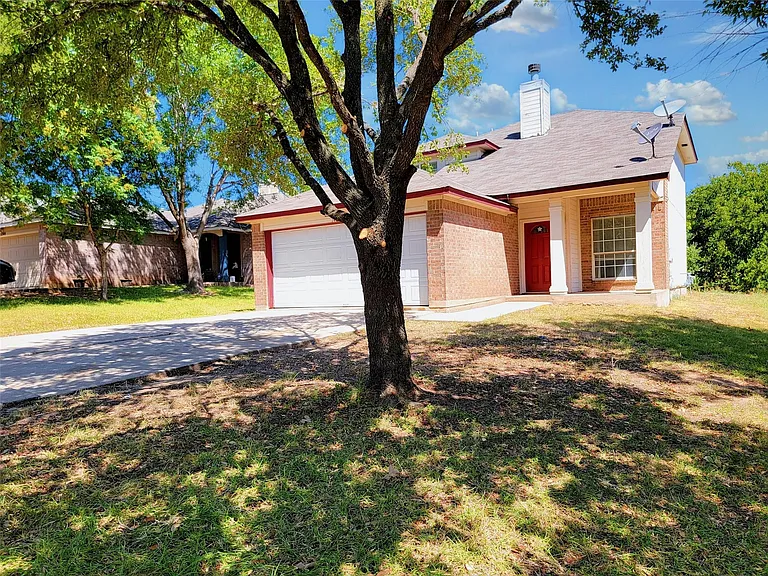 7400 Muffin Dr — Photo 2