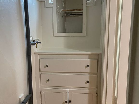 5th image of 2516 Piedmont Ave APT 4