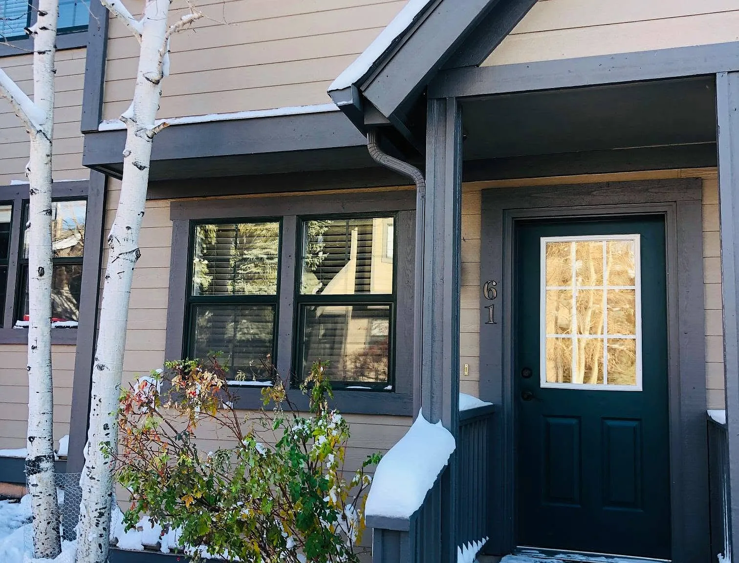 3 bed, 1690 sqft, $2,900 — Photo 2