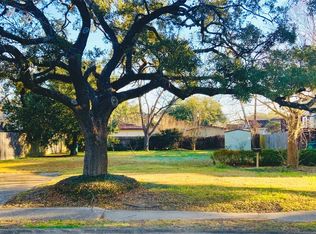 5730 N Braeswood Blvd, Houston, TX 77096