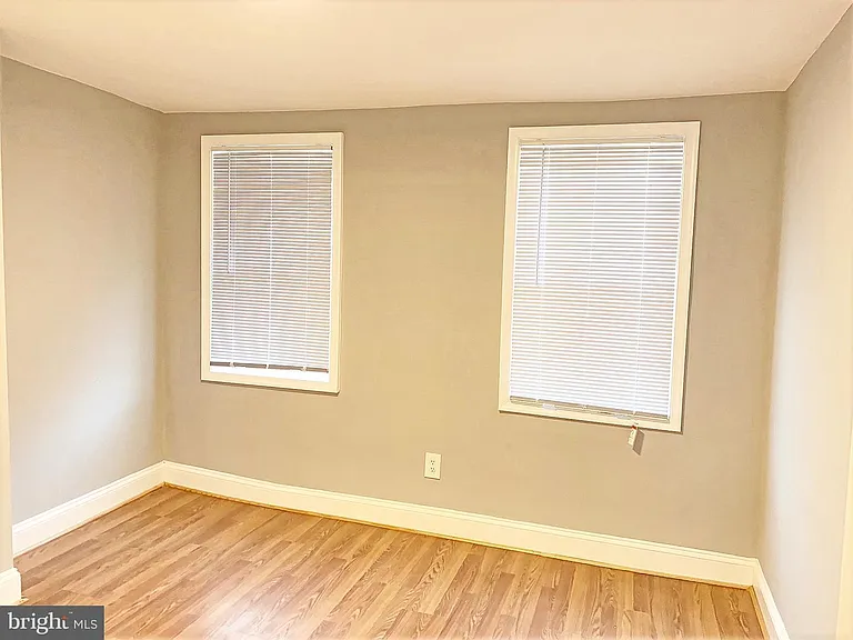 16 S Washington St #2 — Photo 6