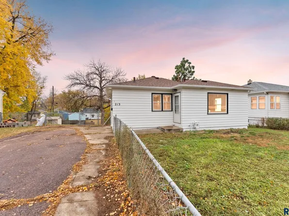 213 S Western Ave, Sioux Falls, SD 57104
