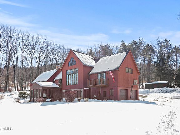 2nd image of 65 Johnny Cake Hill Rd