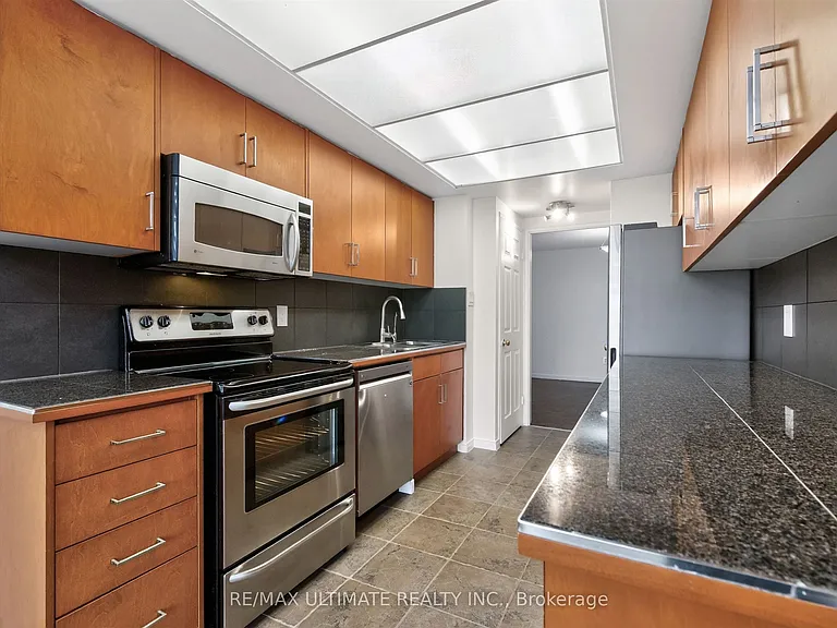 195 Saint Patrick St #708 — Photo 11
