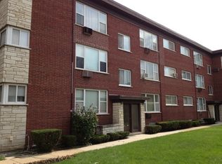 7209 Division St APT A3, River Forest, IL 60305