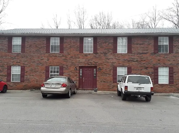 978 N Franklin Ave APT 1, Cookeville, TN 38501