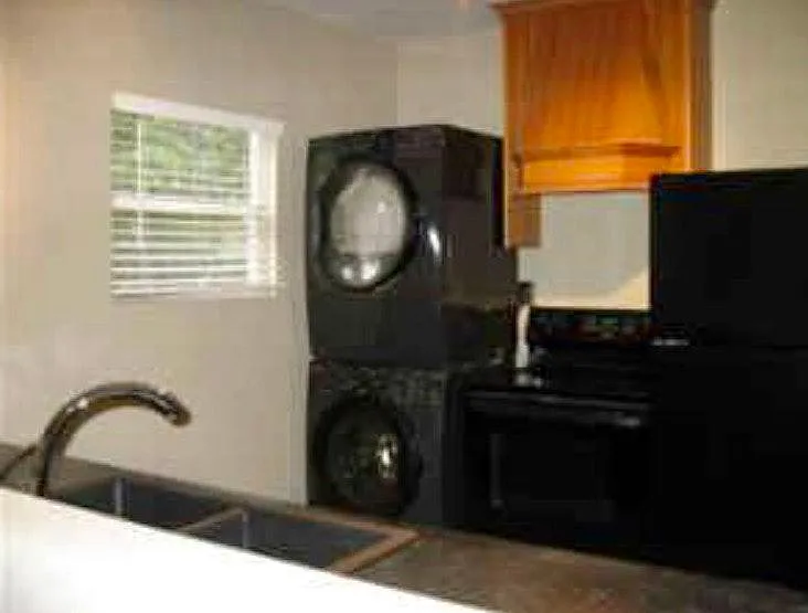 42 Fain Street — Photo 2