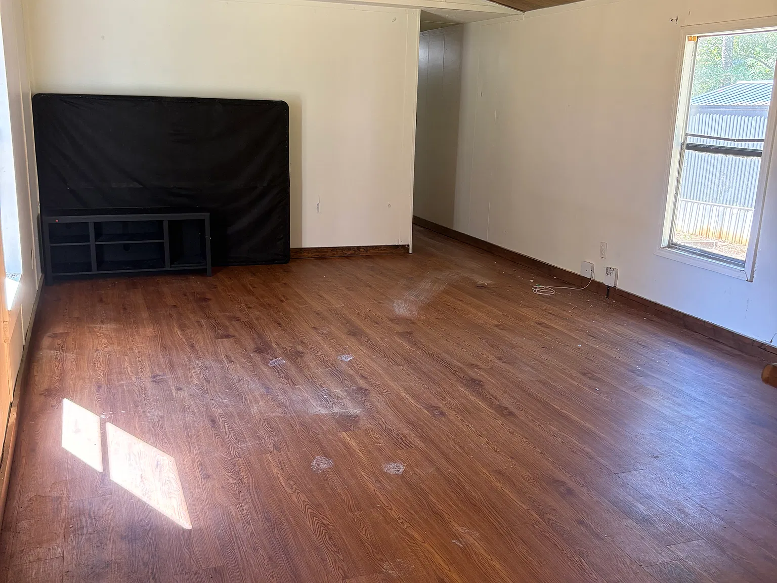 2 bed, $920 — Photo 2