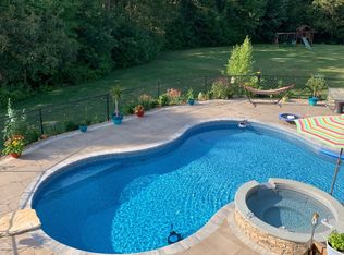 23 Jepherson Dr, Douglas, MA 01516