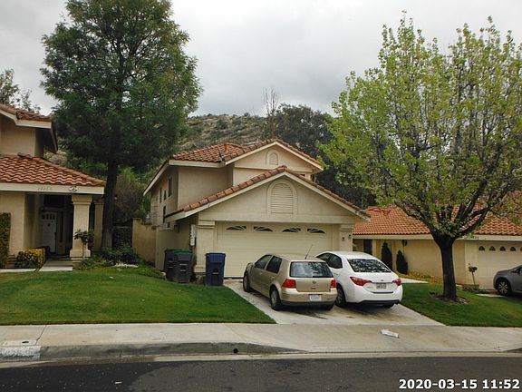 3rd image of 29256 Marilyn Dr