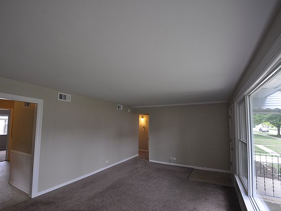 2nd image of 9124 S 53rd Ct