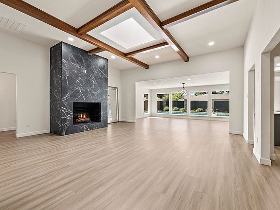 5th image of 1916 Lake Hill Ln