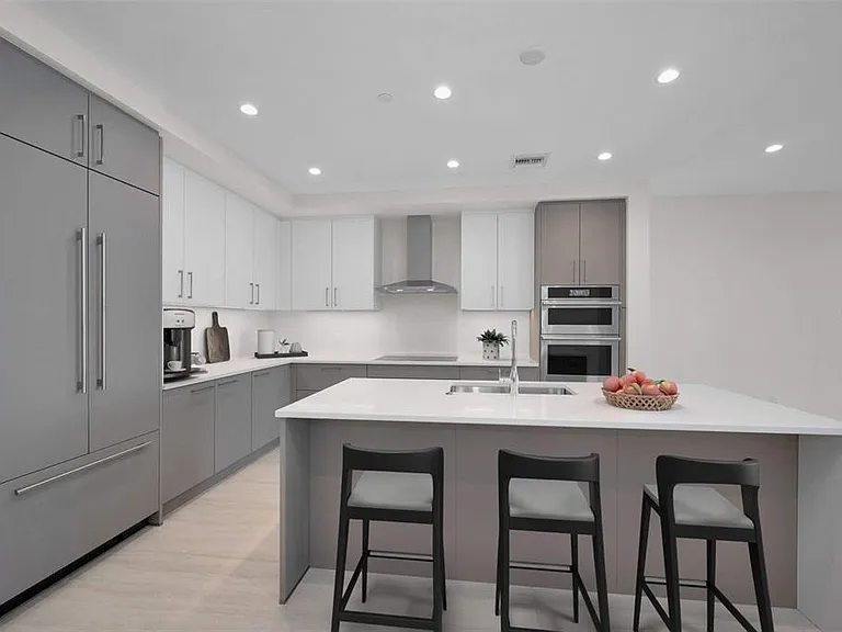 275 1st Ave S #3503 — Photo 8