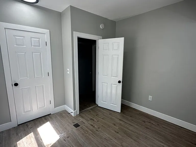 1004 Woodland Ave — Photo 11