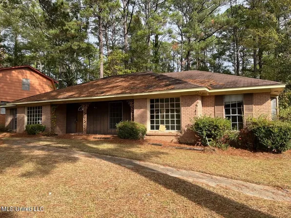 3444 Dundee Ln, Jackson, MS 39212