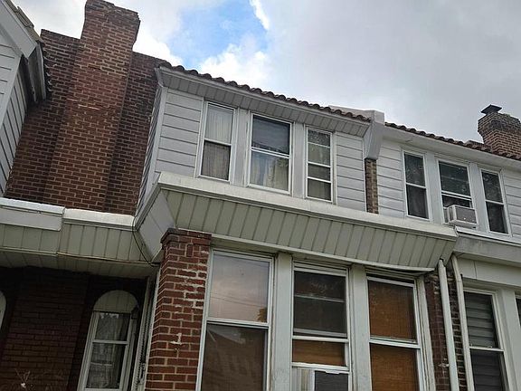 4th image of 3405 Friendship St