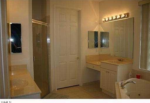 2nd image of 207 Catania Way