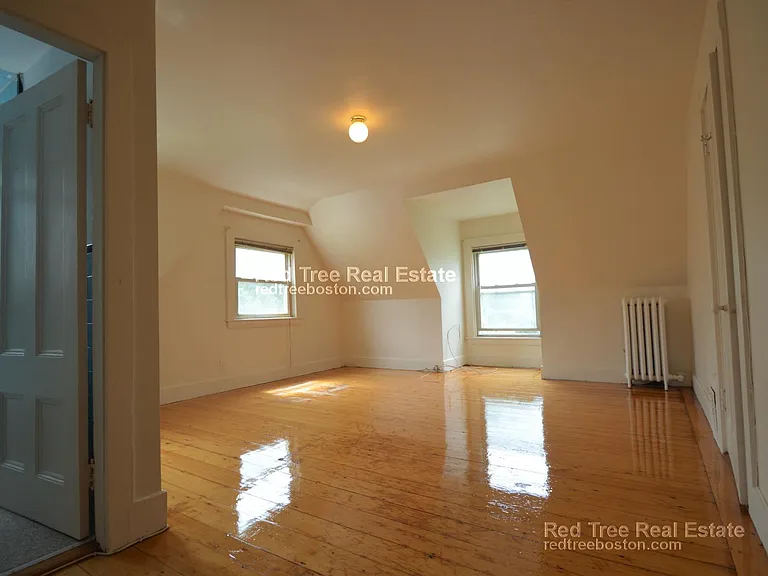 45 Auburn St #3 — Photo 3