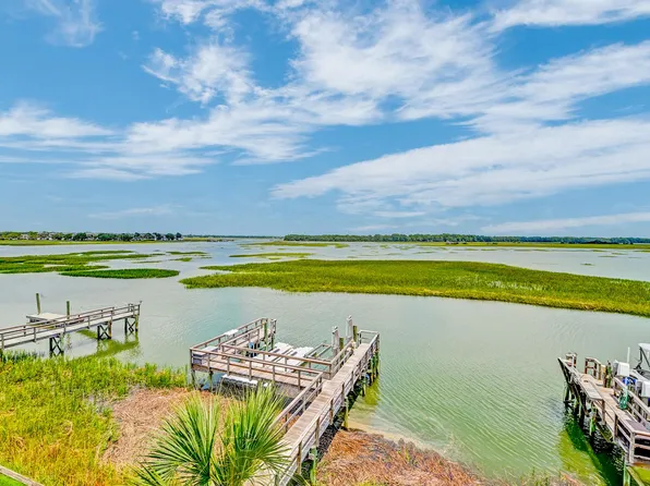 2202 Folly Rd, Charleston, SC 29412