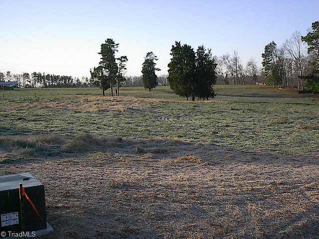 1st image of 211 Ledford Farm Ln #2