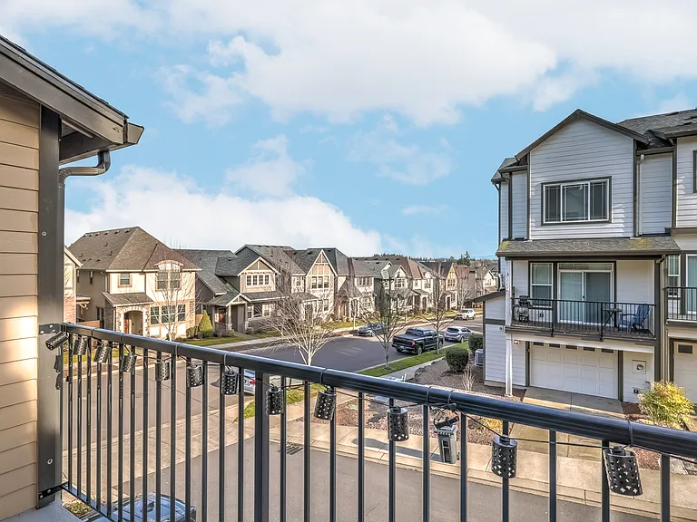 28510 SW Dundee Ln — Photo 17