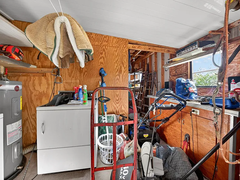 516 Jason Dr — Photo 29