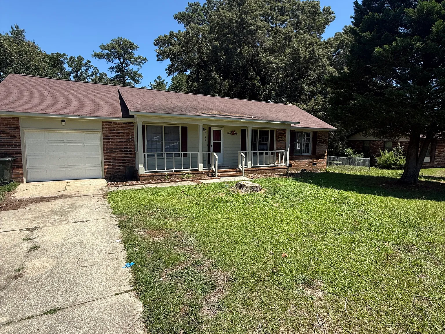 4 bed, 1211 sqft, $1,750 — Photo 2
