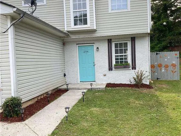 1754 Soapstone Ct, Decatur, GA 30034