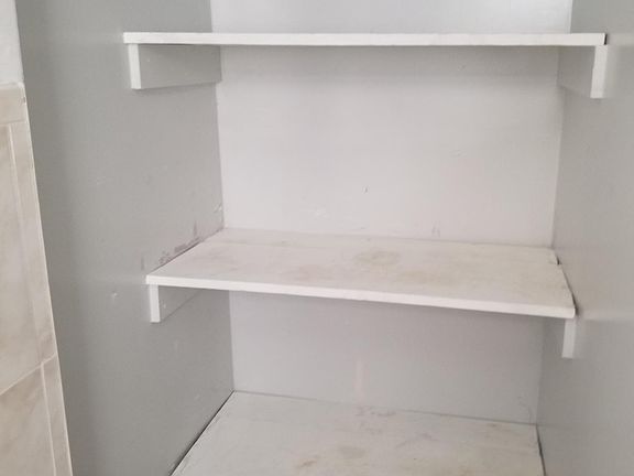 4th image of 1332 Noble Ave