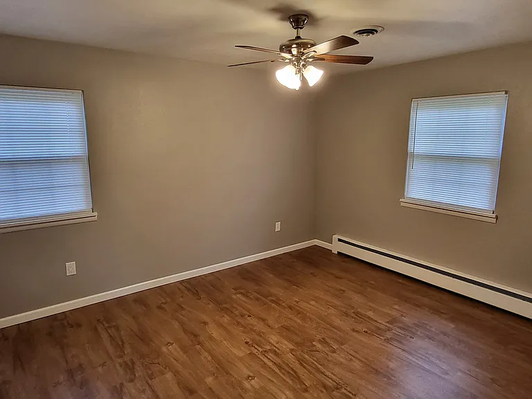 4007 Park Ln — Photo 9