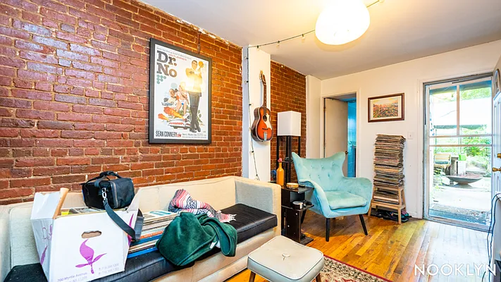 Rented by Nooklyn NYC LLC | media 13