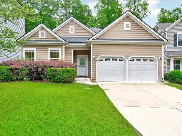 921 Shefford Town Dr, Rolesville, NC 27571