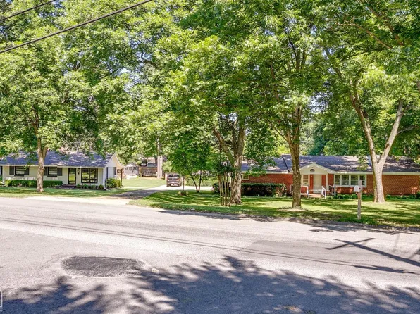 1804 Wood St, Jonesboro, AR 72401