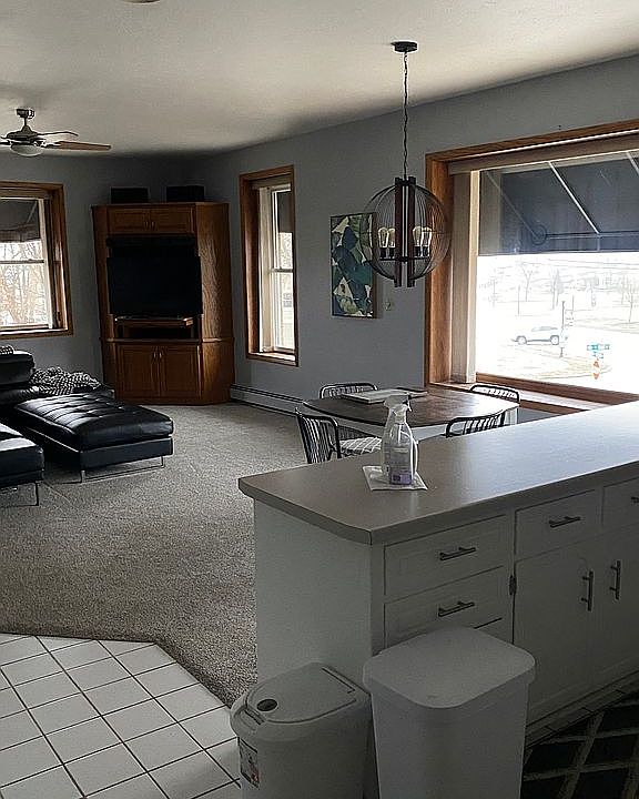 2nd image of 63 E Oak St