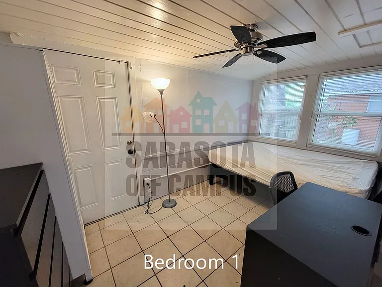 1148 Highland St — Photo 22