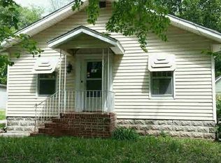326 N 10th St, Fredonia, KS 66736