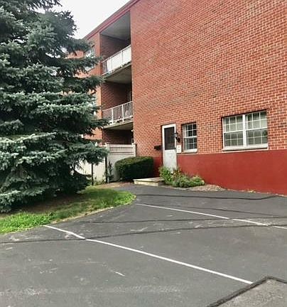 3rd image of 51 Maynard Rd