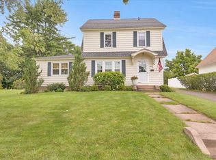 71 Strickland St, Manchester, CT 06042